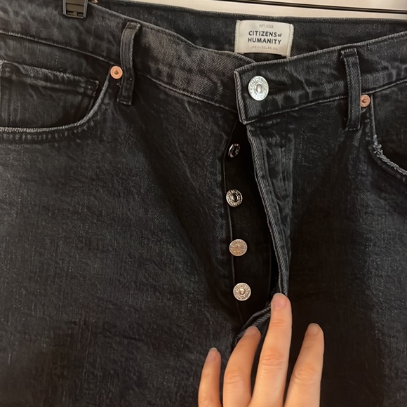 CITIZENS OF HUMANITY Charlotte High-Waisted Straight Jeans. Size 31. Black. - Picture 7 of 14